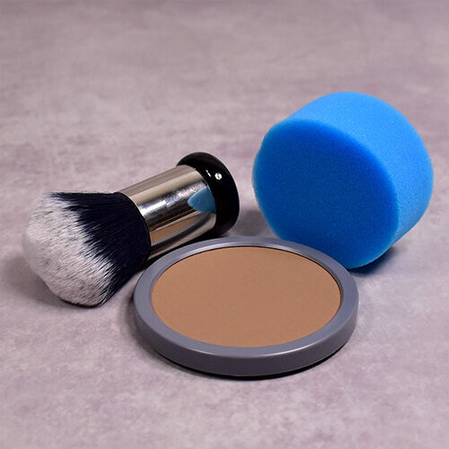 Maquillaje de Cake W7 Base escenario